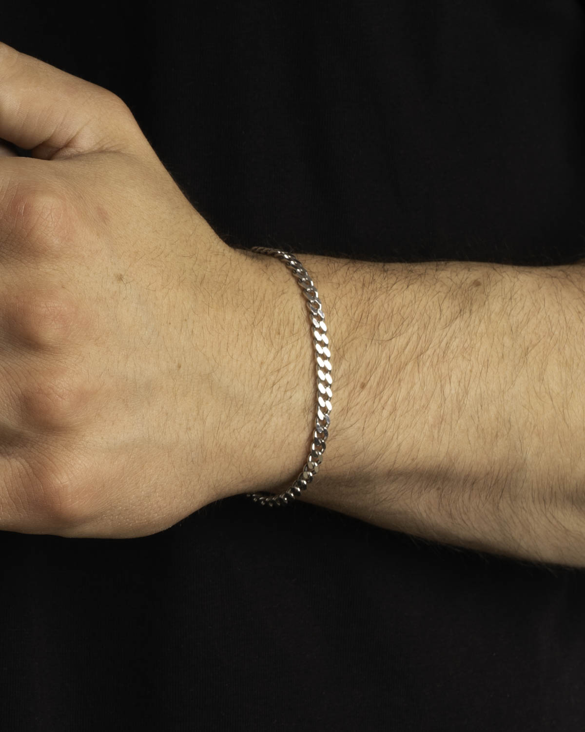 Curb Armband